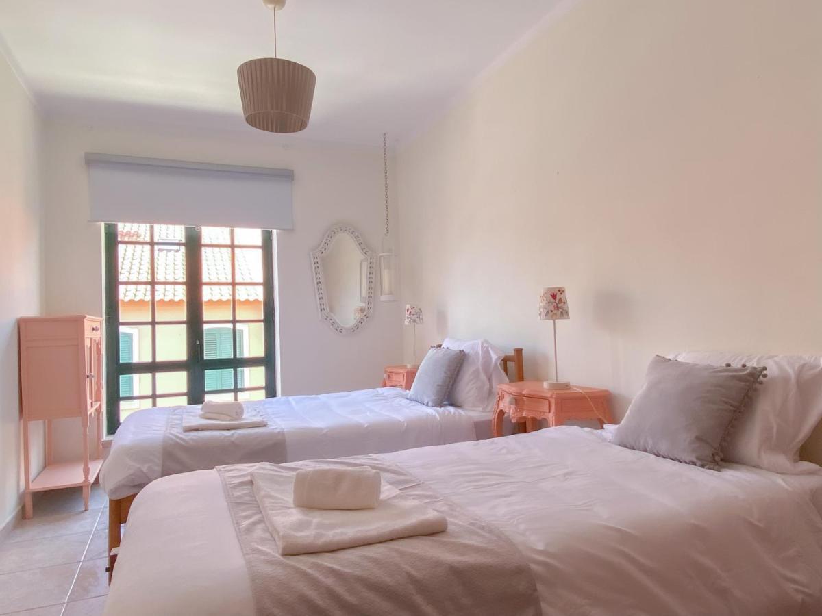 Supertubos Beach Villa Atouguia Da Baleia Exteriér fotografie